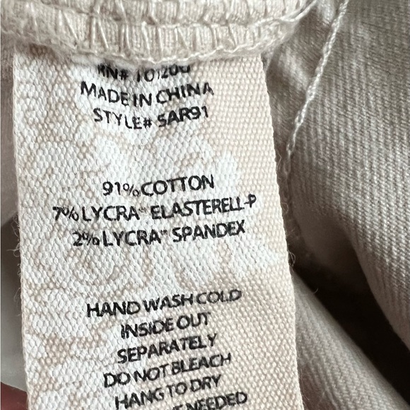 Size 24W Soft Surroundings Embellished Jeans - Picture 9 of 12